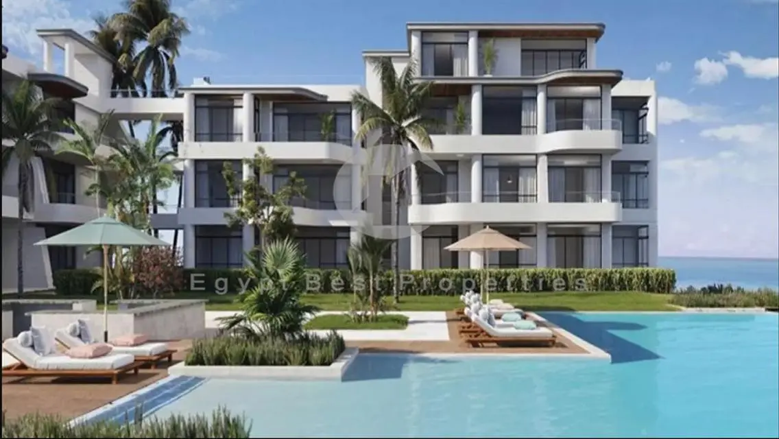 CHALET RESALE IN JUNE LOW PRICE DELIVERY AFTER 6M.