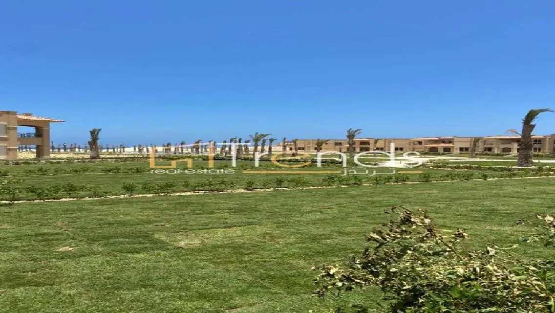 Chalet for Sale La Vista Bay East