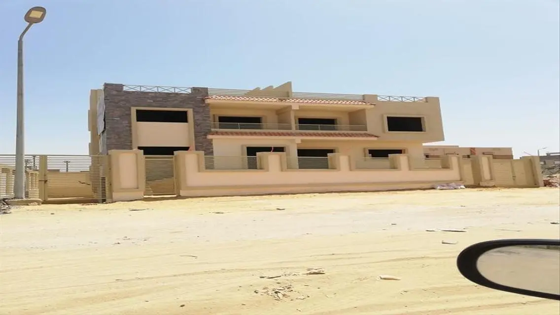 ريسيل توين فيلا 660 م على ارض 355 م جاهزة للاستلام