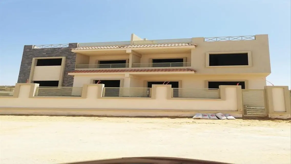 ريسيل توين فيلا 660 م على ارض 355 م جاهزة للاستلام