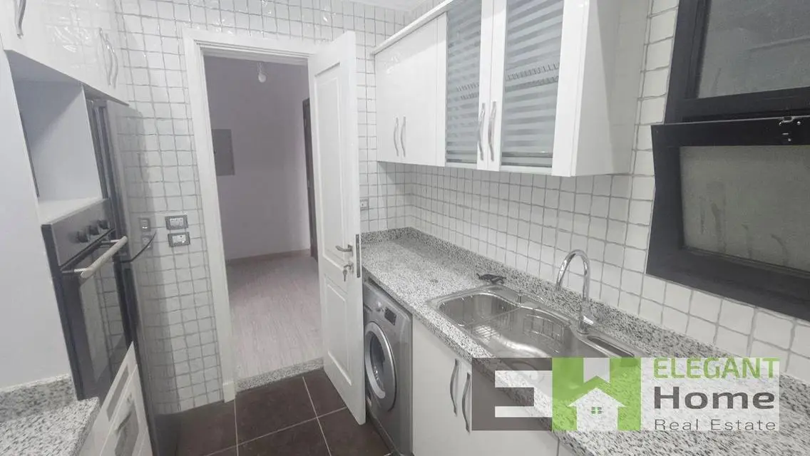 Cheapest apartment for rent in Sky Condos