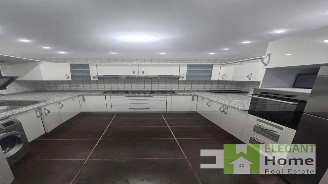 Cheapest apartment for rent in Sky Condos