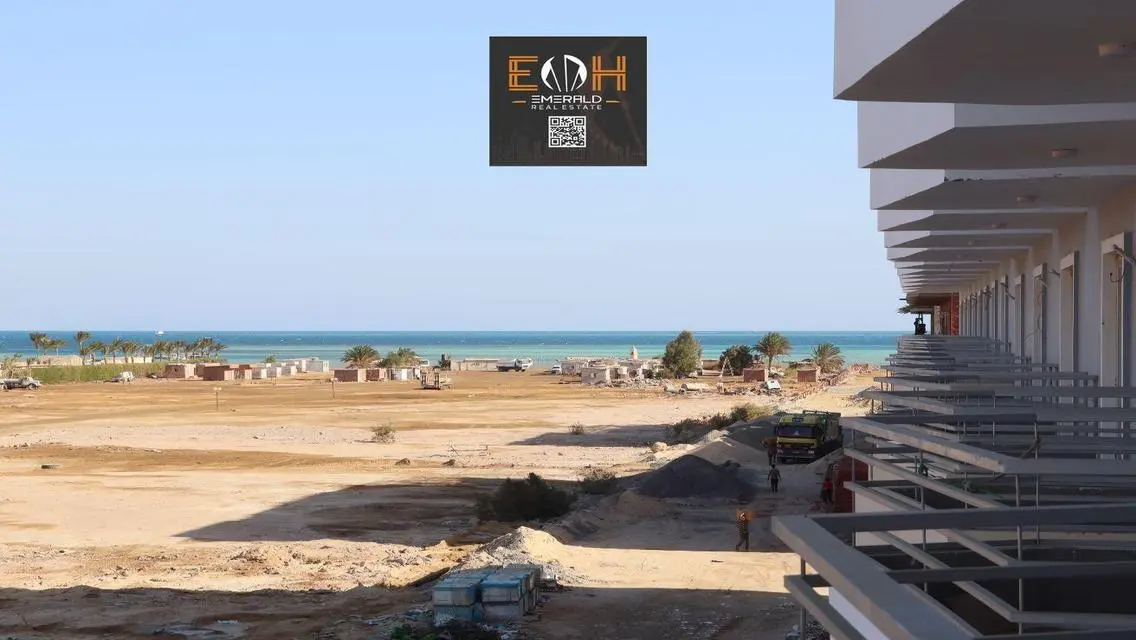 One Bedroom size 61 sqm - Private Beach