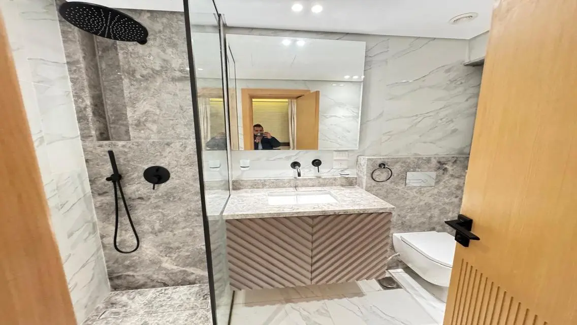 Luxurious Furnished Apartment Special Finishing