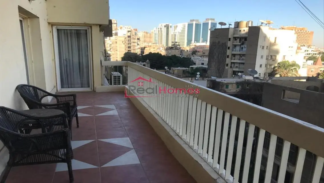 Fully furnished duplex with terrace for rent