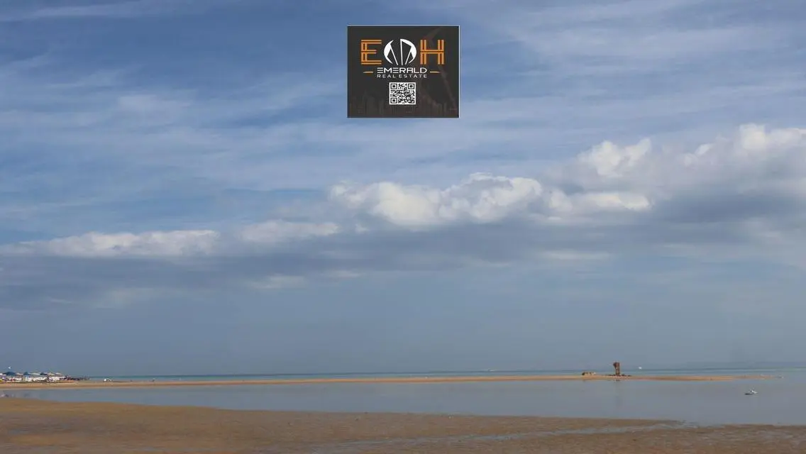 Own apartment two bedrooms 167 sqm - Private Beach