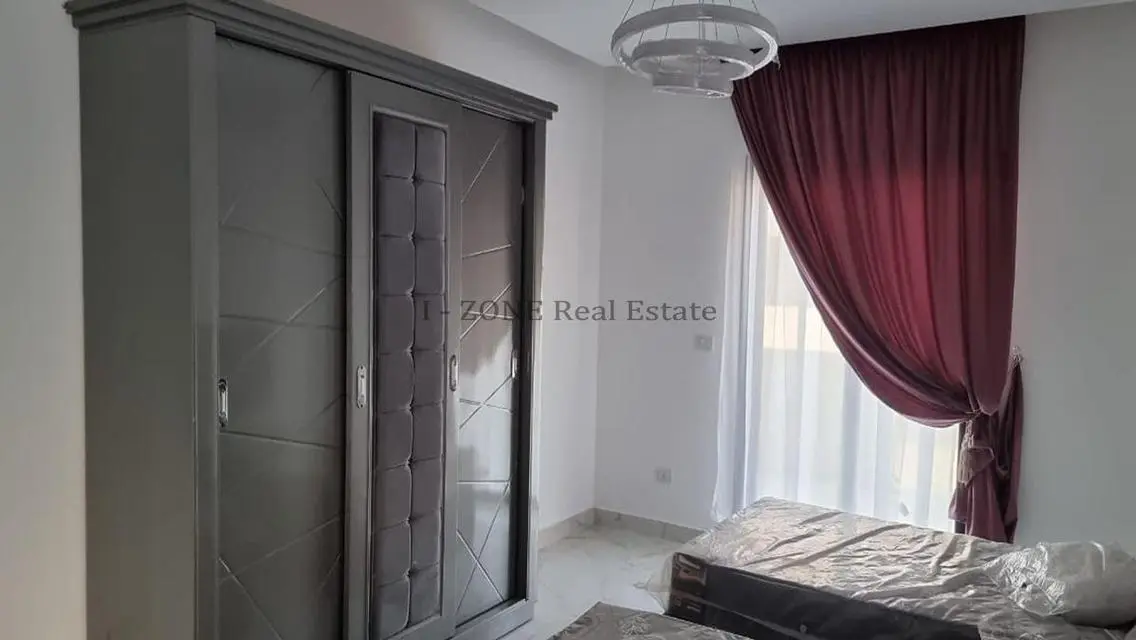 شقة مذهلة للبيع في I-Zone بسعر 55000