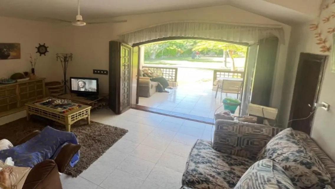 Luxurious Villa with 250 sqm in Prime Location