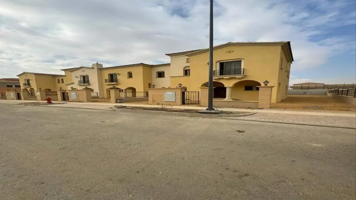 Luxury Villa with Private Garden and Shared Pool for Sale