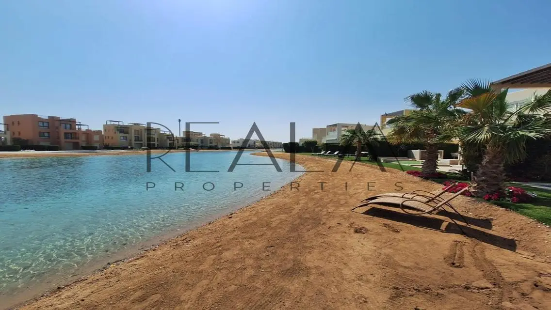فيلا للبيع بالجونة مفروشه بالكامل مع برايفت بول