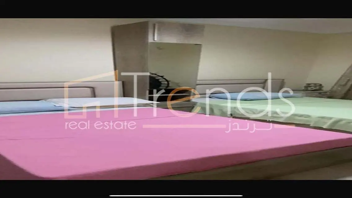 شاليه ارضي استلام فورى يطل على حمام السباحه