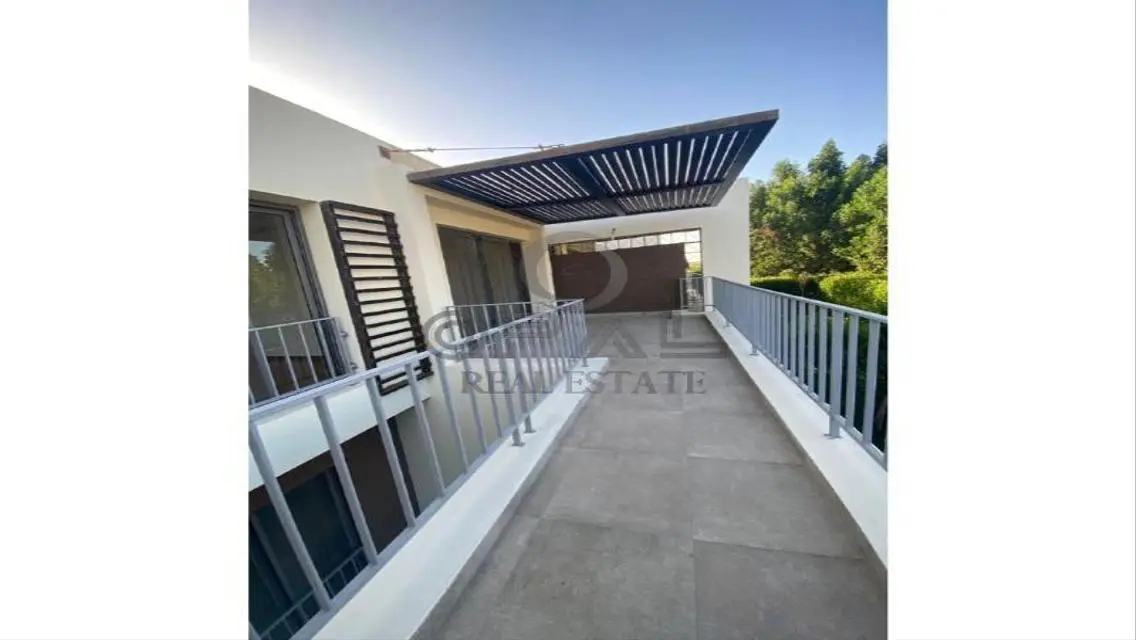 Twin house for rent in Allegria Beverly Hills
