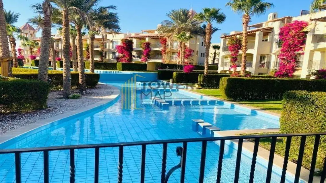 شاليه 2 نوم/ تشطيب كامل / pool view / سهل حشيش