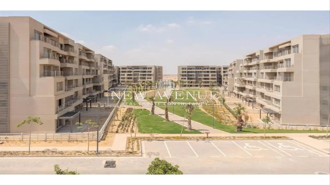 Apartments ready to move &amp; prime location