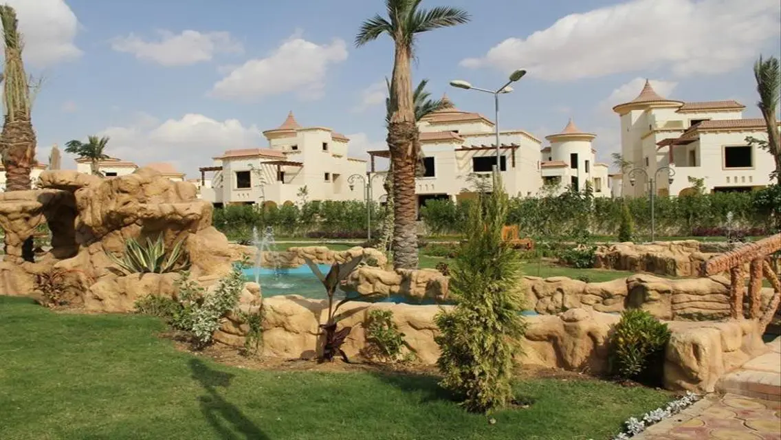 فيلا استلام فورى كمبوند ريفيرا هايتس التجمع الخامس
