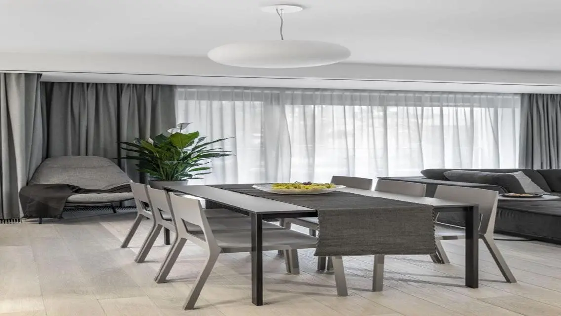 Hotel services 193m Apartment in Zayed over 9years