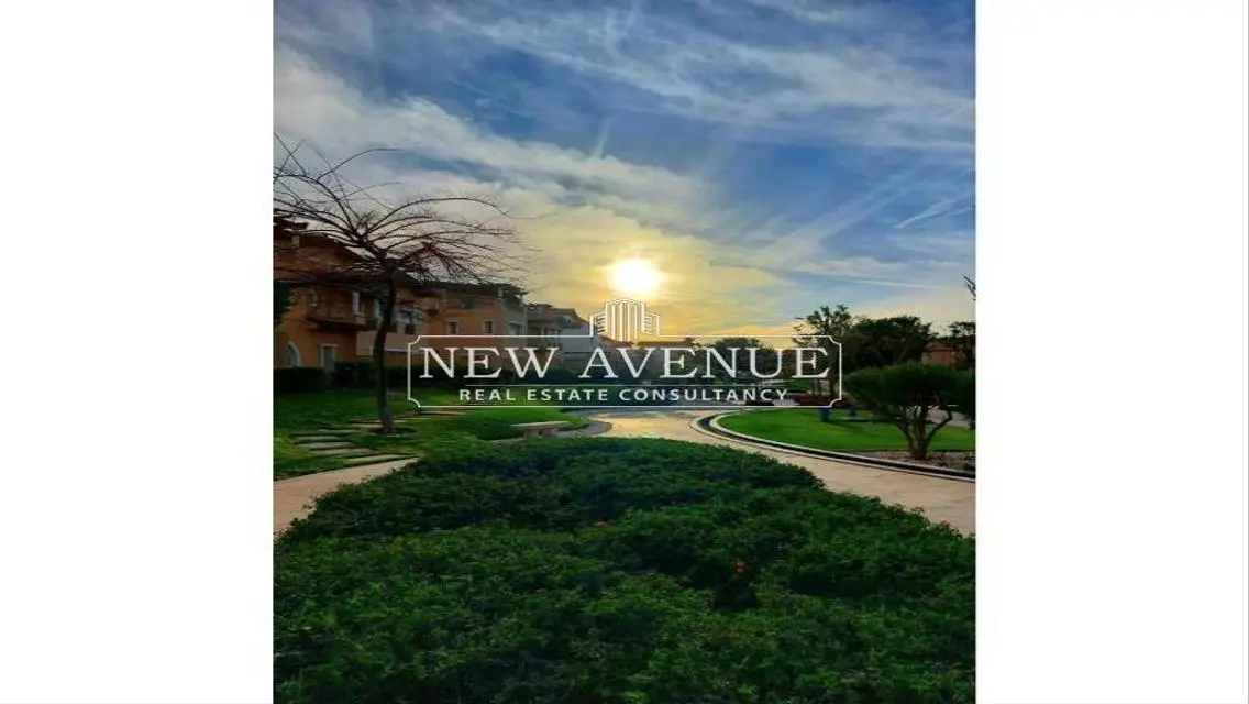 Delivered townhouse middle prime location in hyde park