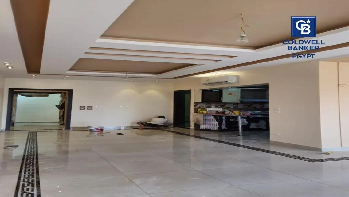 Apartment Very Prime Location For Rent At Eastown