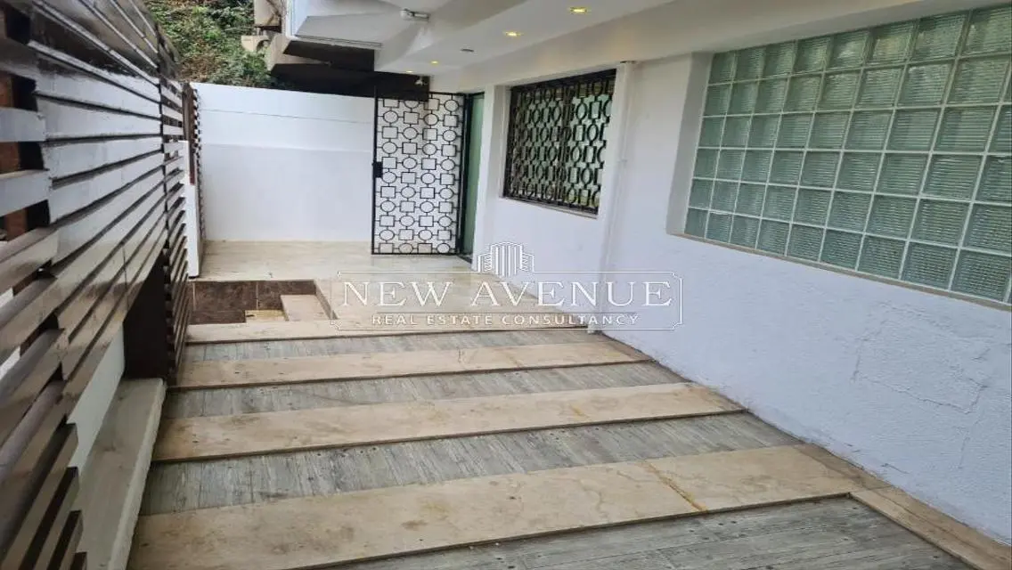 Fully finished Office for rent at Sarayat El maadi