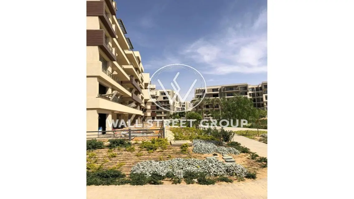 شقه للبيع 213 م في التجمع الخامس Palm hills