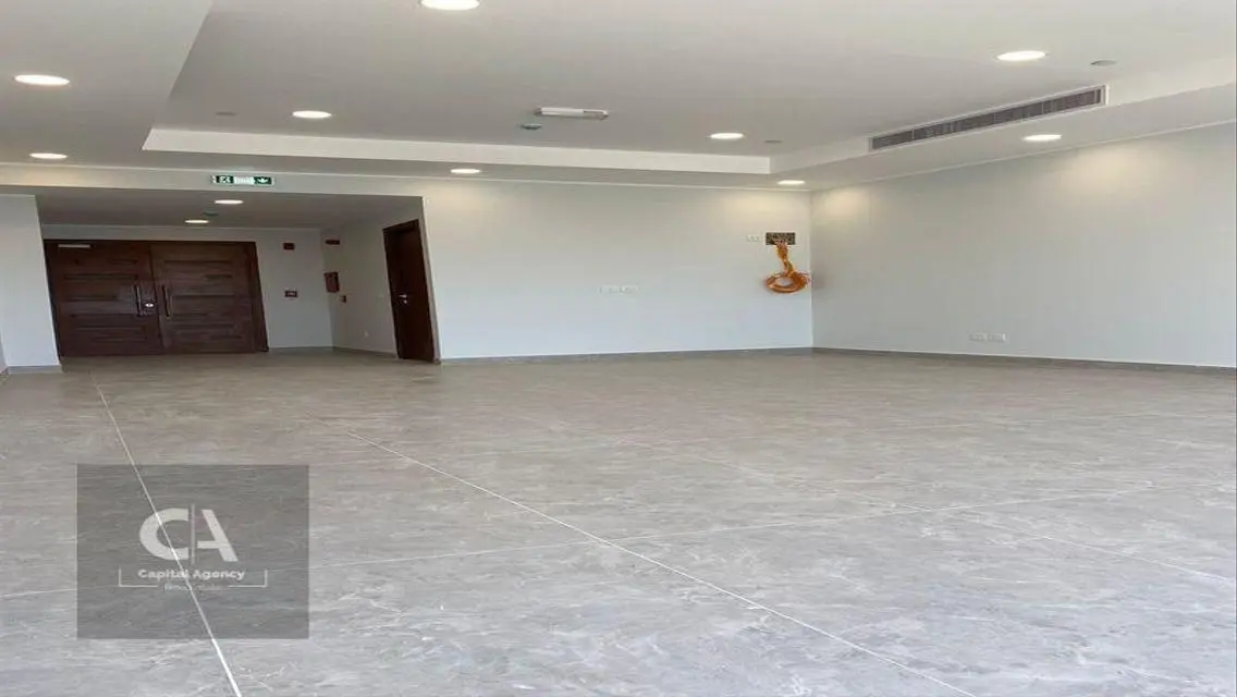 Office for rent 124m fully finished with air