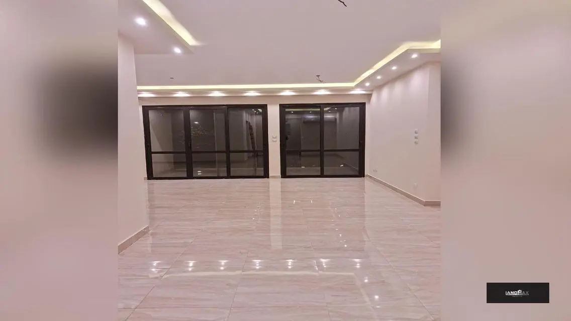 Apartment for rent with kitchen and air conditione