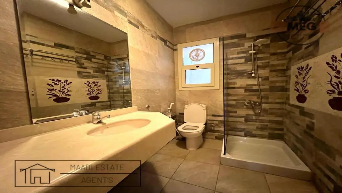 Amazing Duplex With Shared Pool In Prime Location