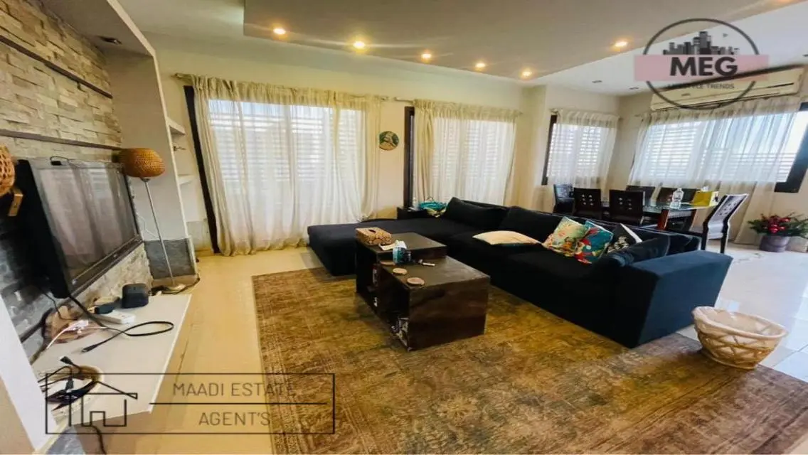 Modern Penthouse with Spacious Terrace In Degla