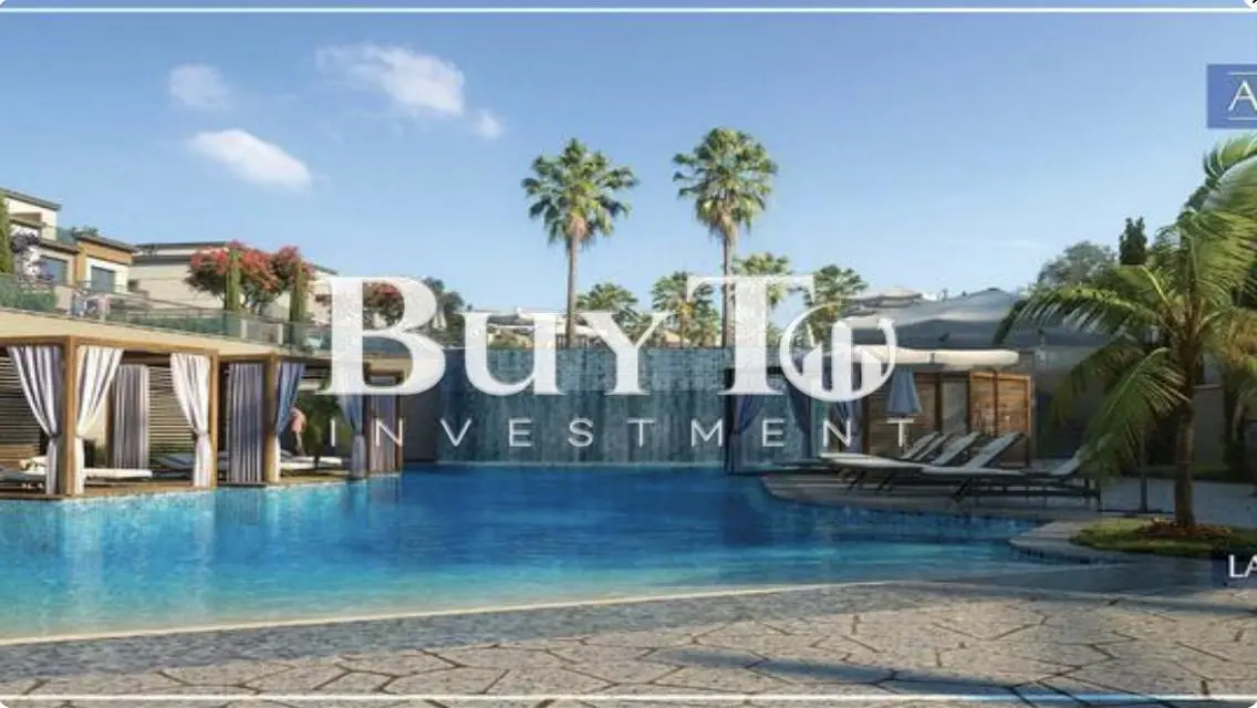 Town House Middle For sale in Azzar 2