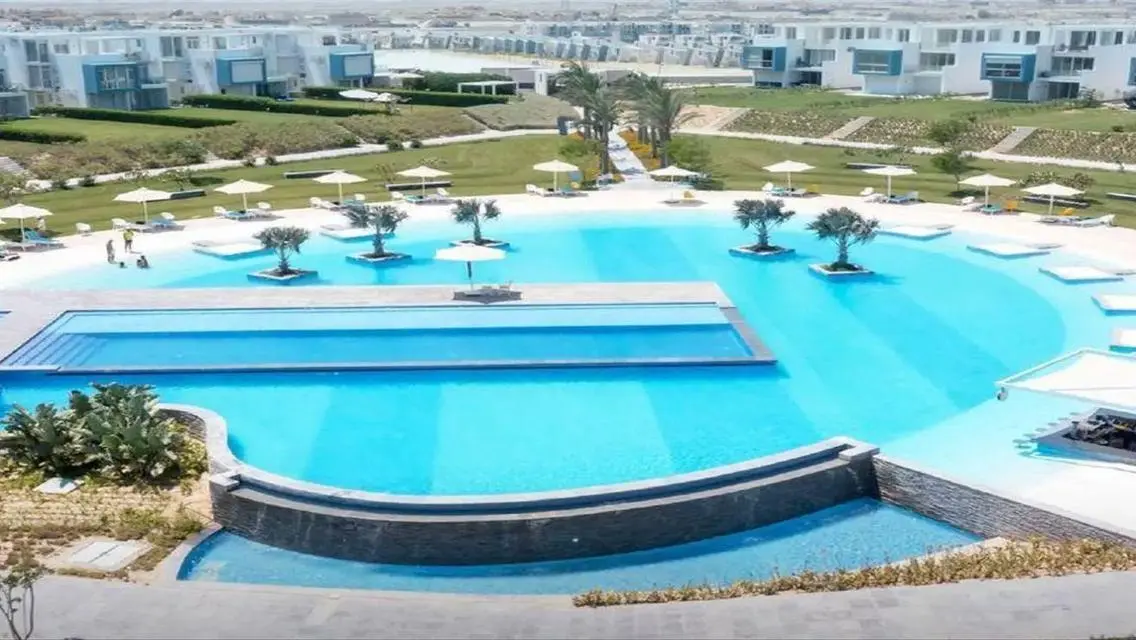شاليه متشطب فى فوكا باي راس الحكمة بجوار هاسيندا