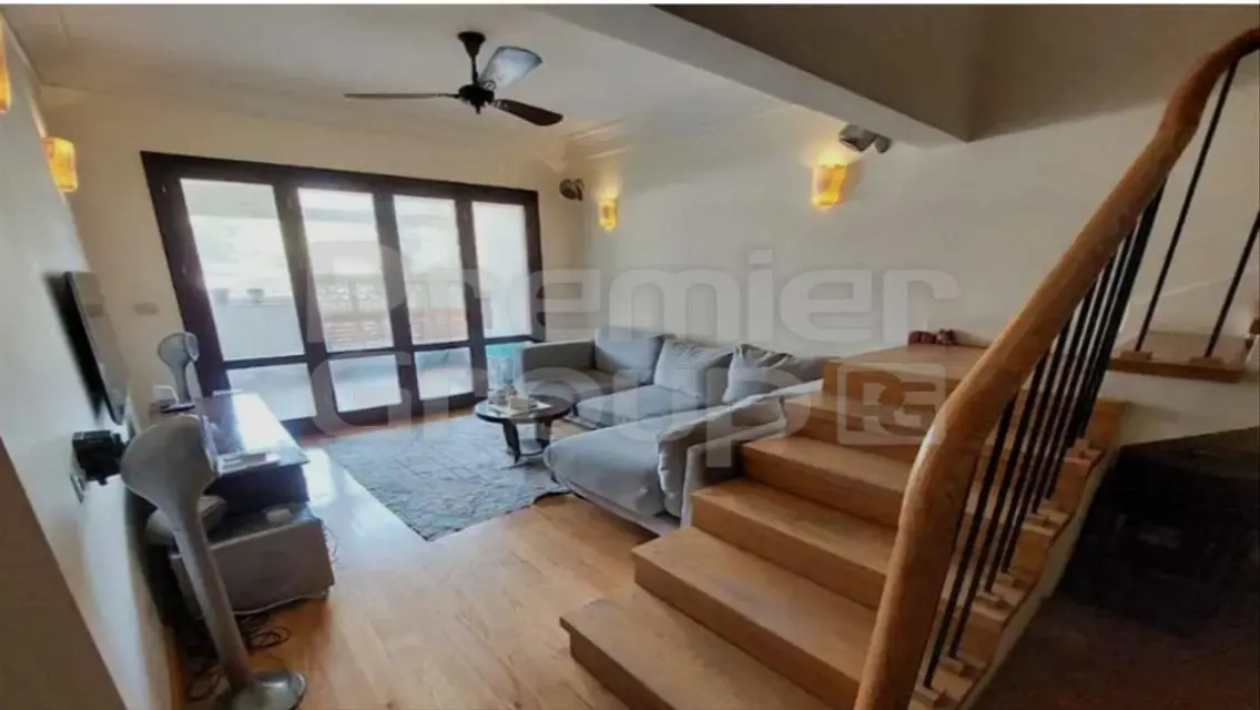 Luxurious Apartment with 3200 sqm - 4 Bedrooms and 3 Bathrooms