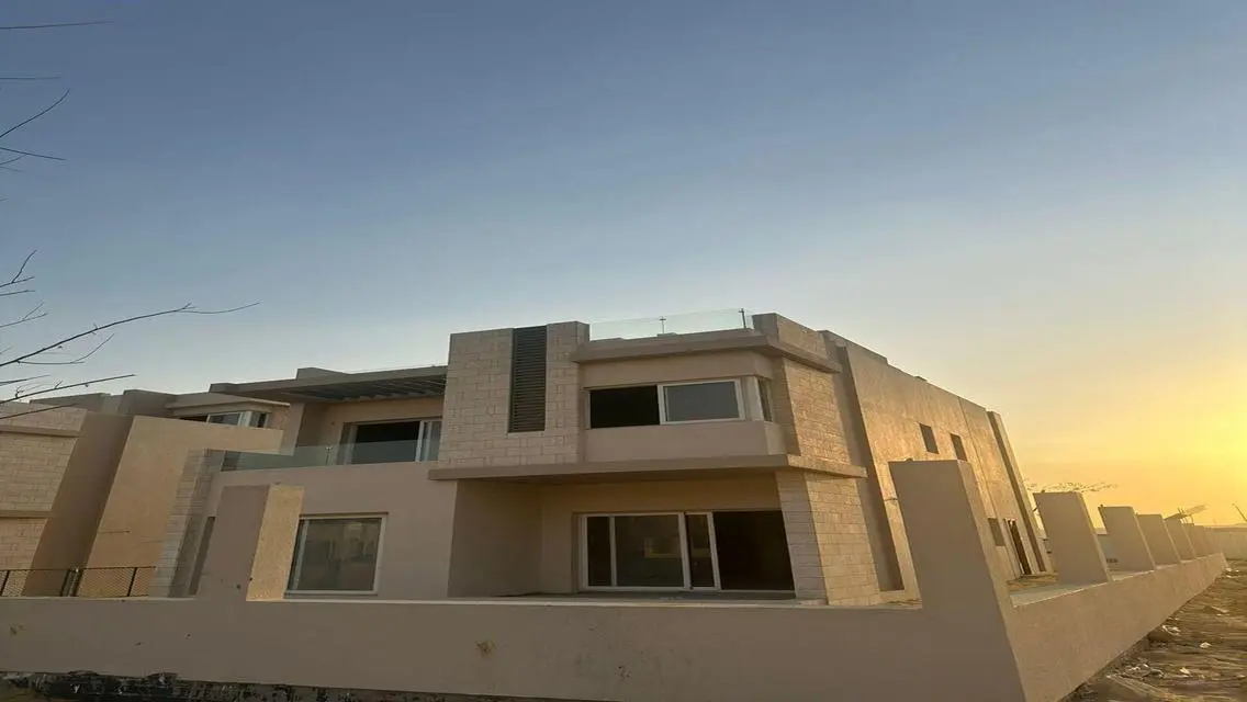 Own a townhouse in Towny B with a 10% down payment