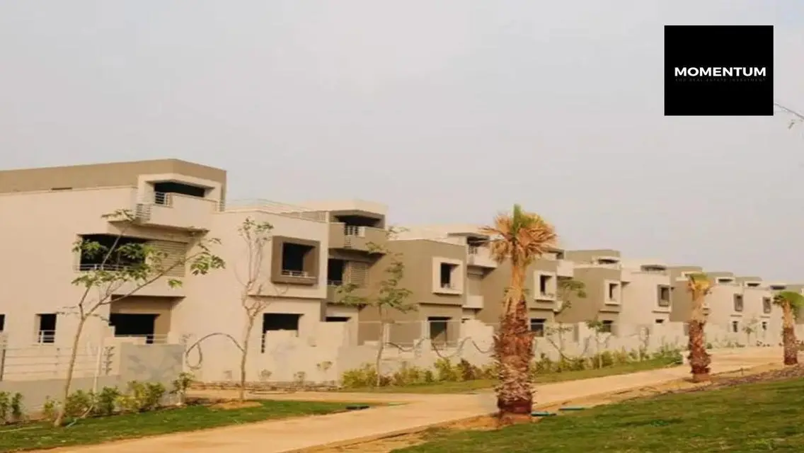 استلام فوري _ في الجولدن سكوير  _ فيو جاردن