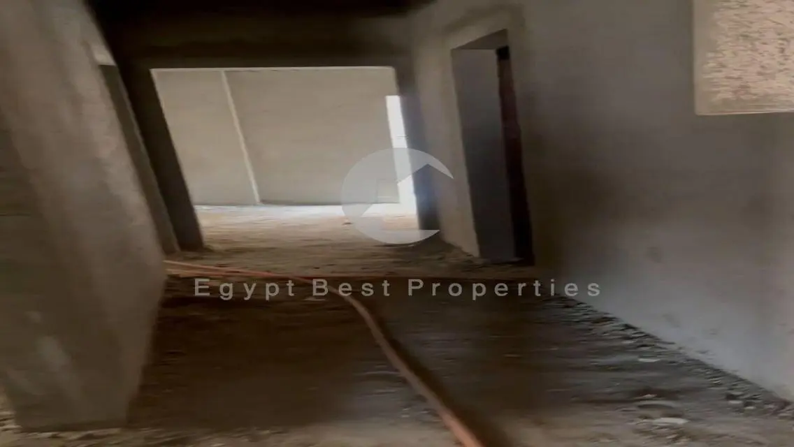 شقه ارضى للبيع عمارات الاندلس التجمع الخامس