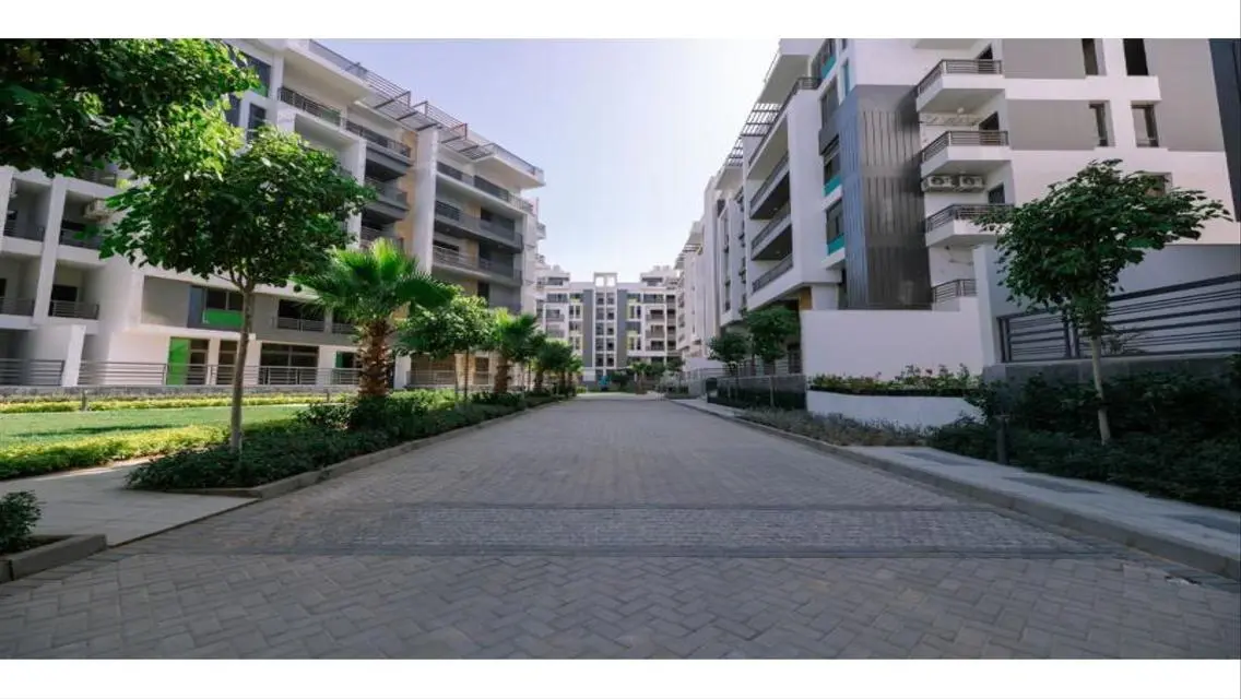 Luxury Apartment for Sale in Hyde Park - AUC