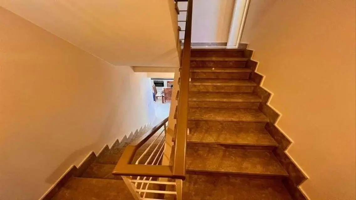 فيلا فاخرة بمساحة واسعة للبيع