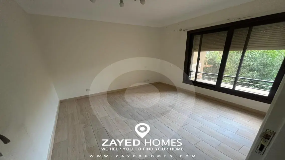 Duplex 234m with kitchen for rent in Casa
