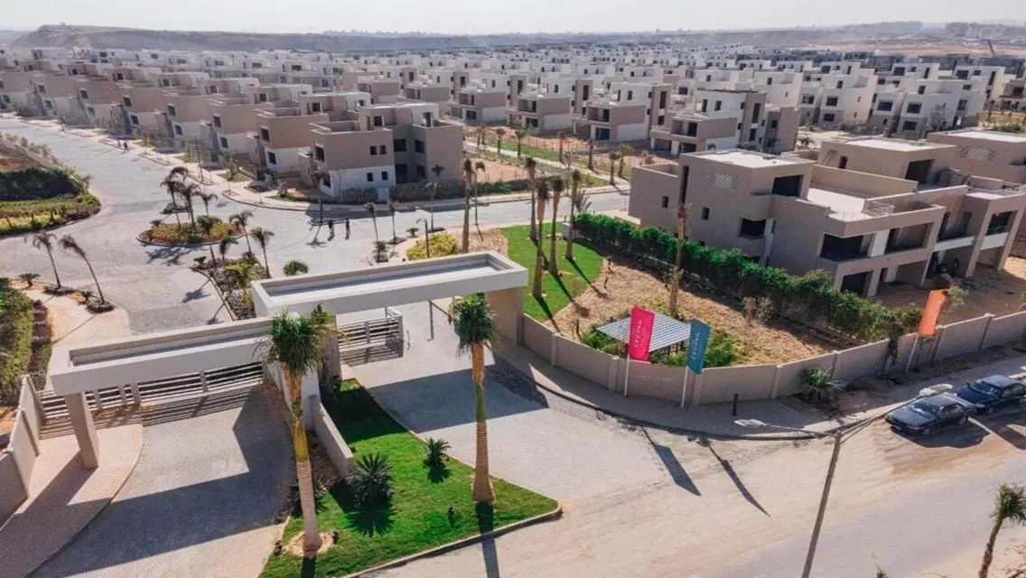 فيلا فاخرة للبيع في موقع متميز