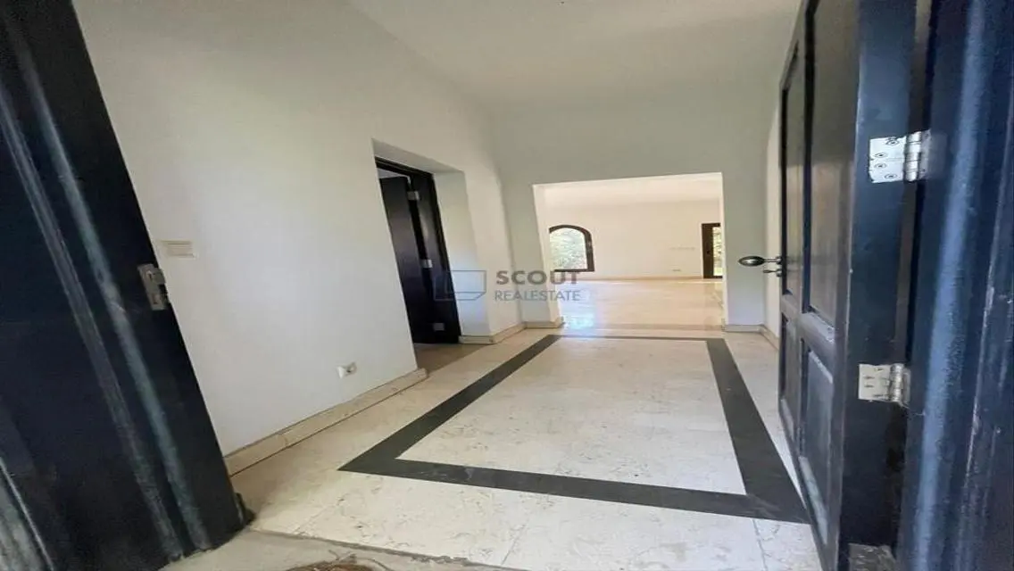 Mivida -Emaar Semi Furnished Twinhouse For RENT