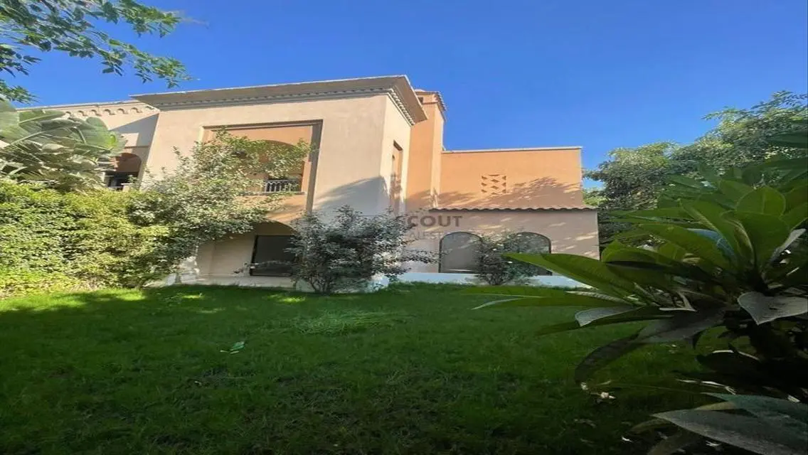 Mivida -Emaar Semi Furnished Twinhouse For RENT