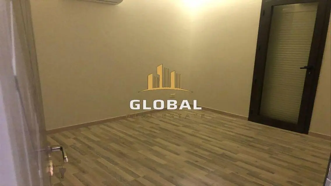 Luxury Apartment at Code-Mivida - 251-2004