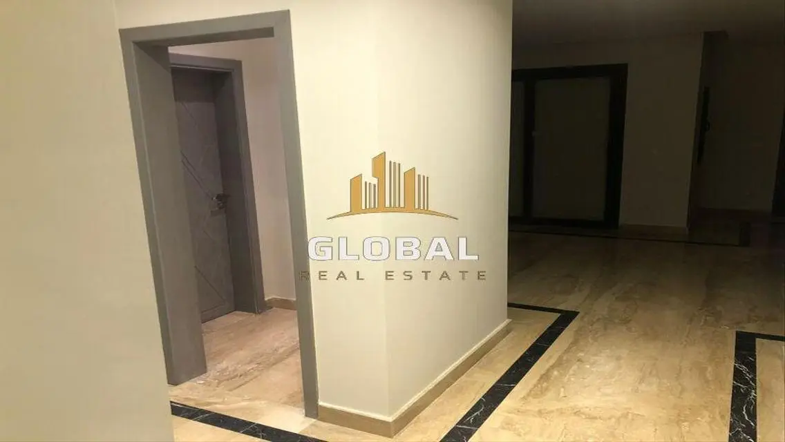 Luxury Apartment at Code-Mivida - 251-2004