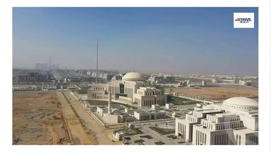 عقار متميز بمرافق حديثة للبيع