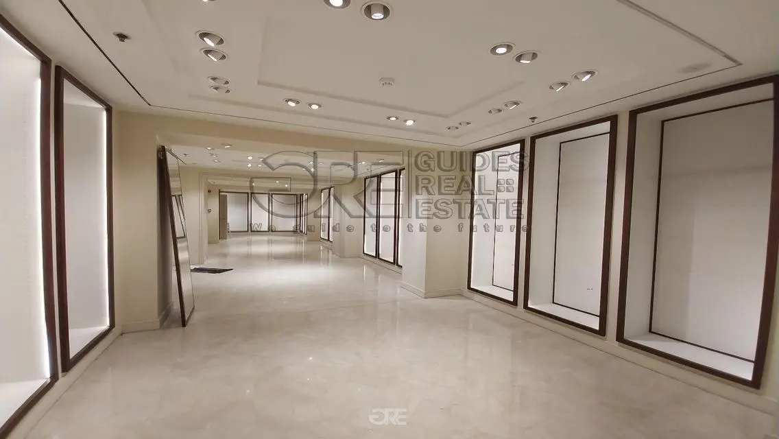 Premium Property with Comfortable Space in Central Location - 850