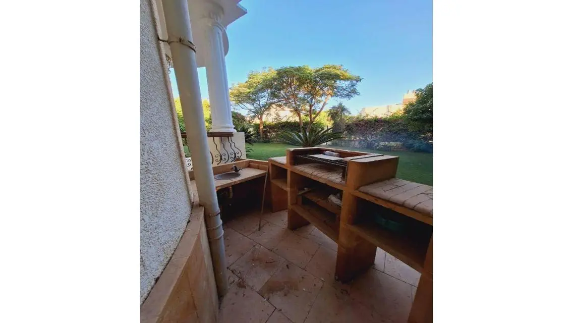 Luxury 4 Bedroom Apartment with Private Pool and Maid Room