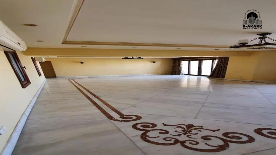 Exceptional 300 Square Meter Property for Sale