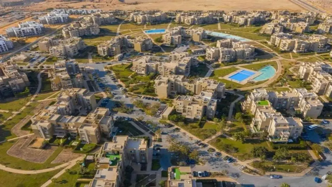 منزل فاخر في موقع متميز مع مرافق رائعة
