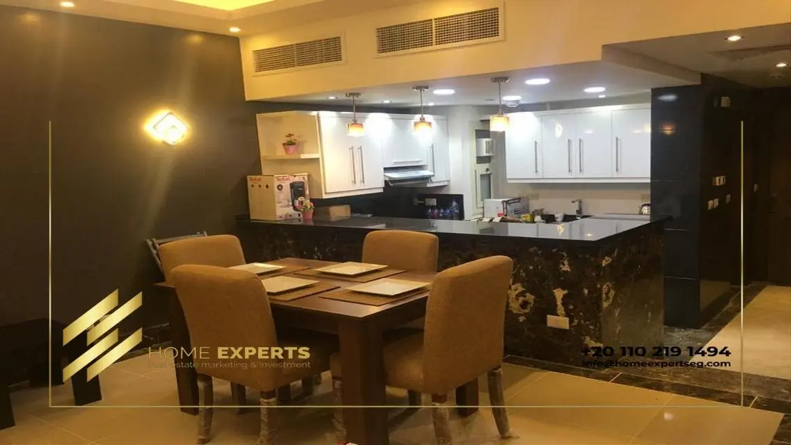 Luxury Apartment with Stunning Views in the City Center