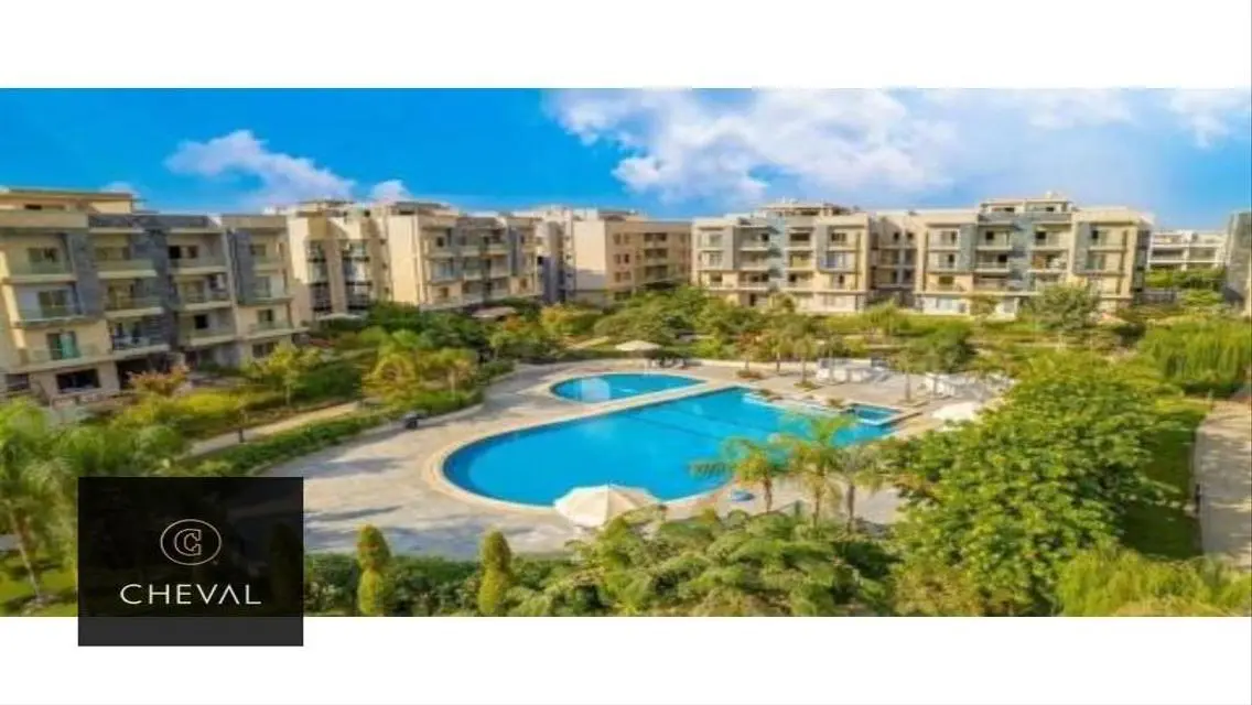 شقة مميزة بمسطح 750 متر مع رؤية رائعة على البحيرة