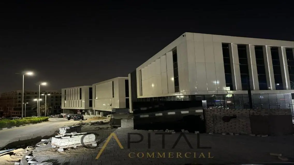 Amazing Investment Opportunity with 1000 Square Meters